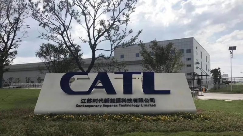 浙江工商业屋顶光伏支架：如何选择合适的代理？**